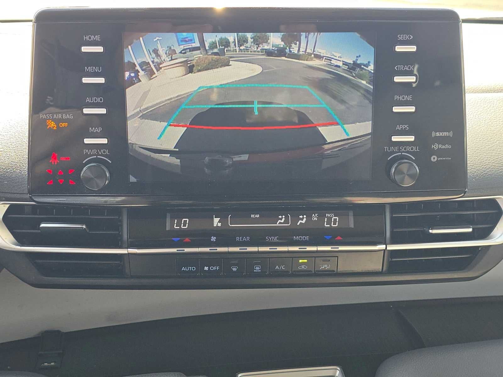 2023 Toyota Sienna LE