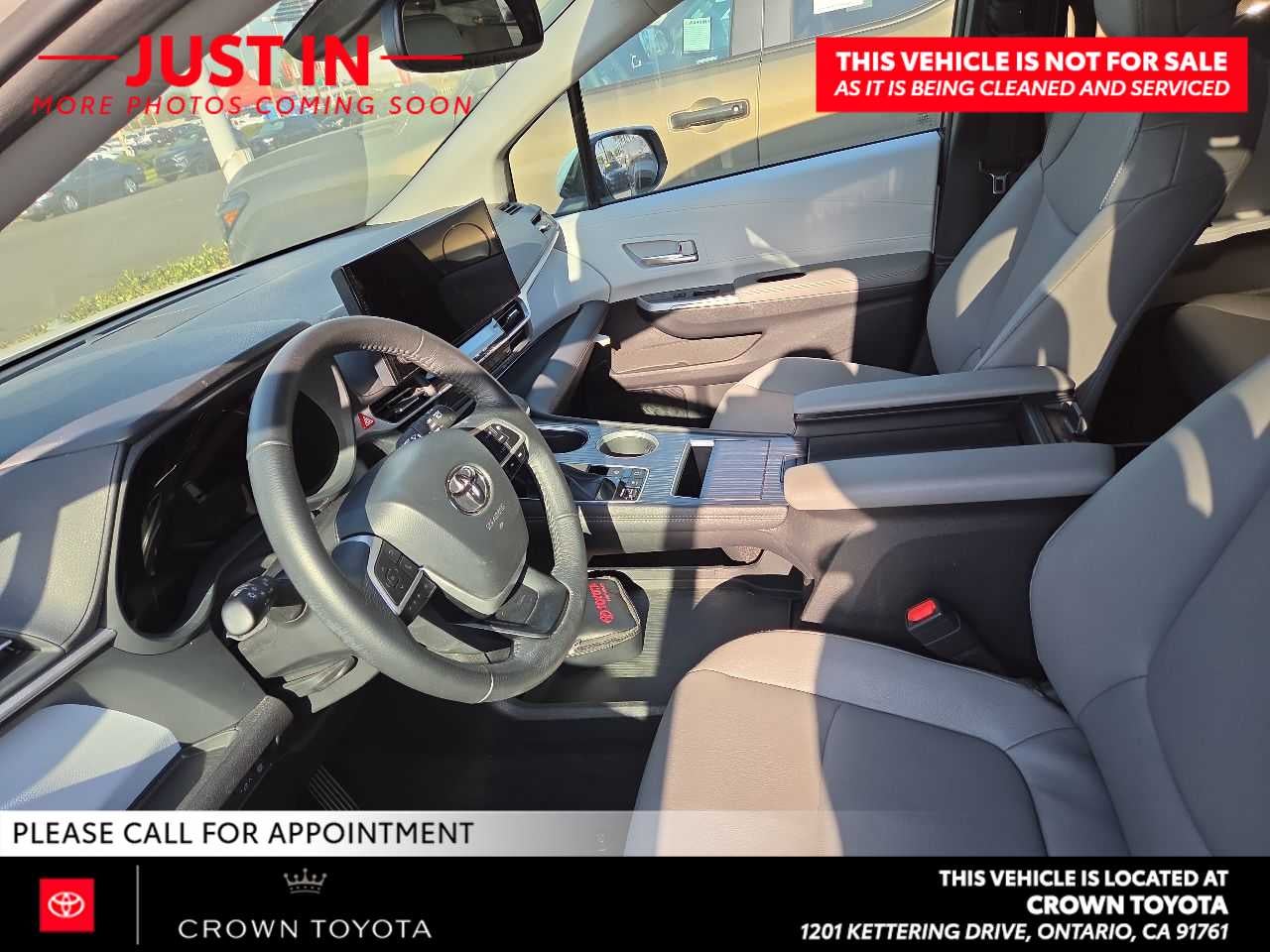 2026 Toyota Sienna XLE