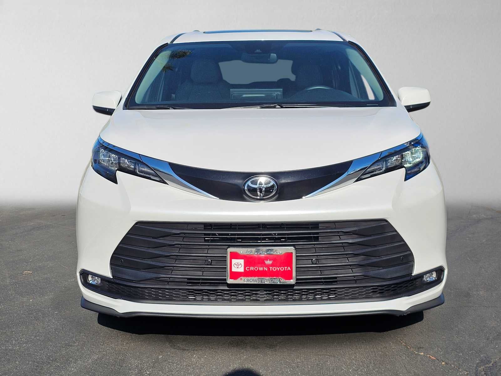 2026 Toyota Sienna XLE