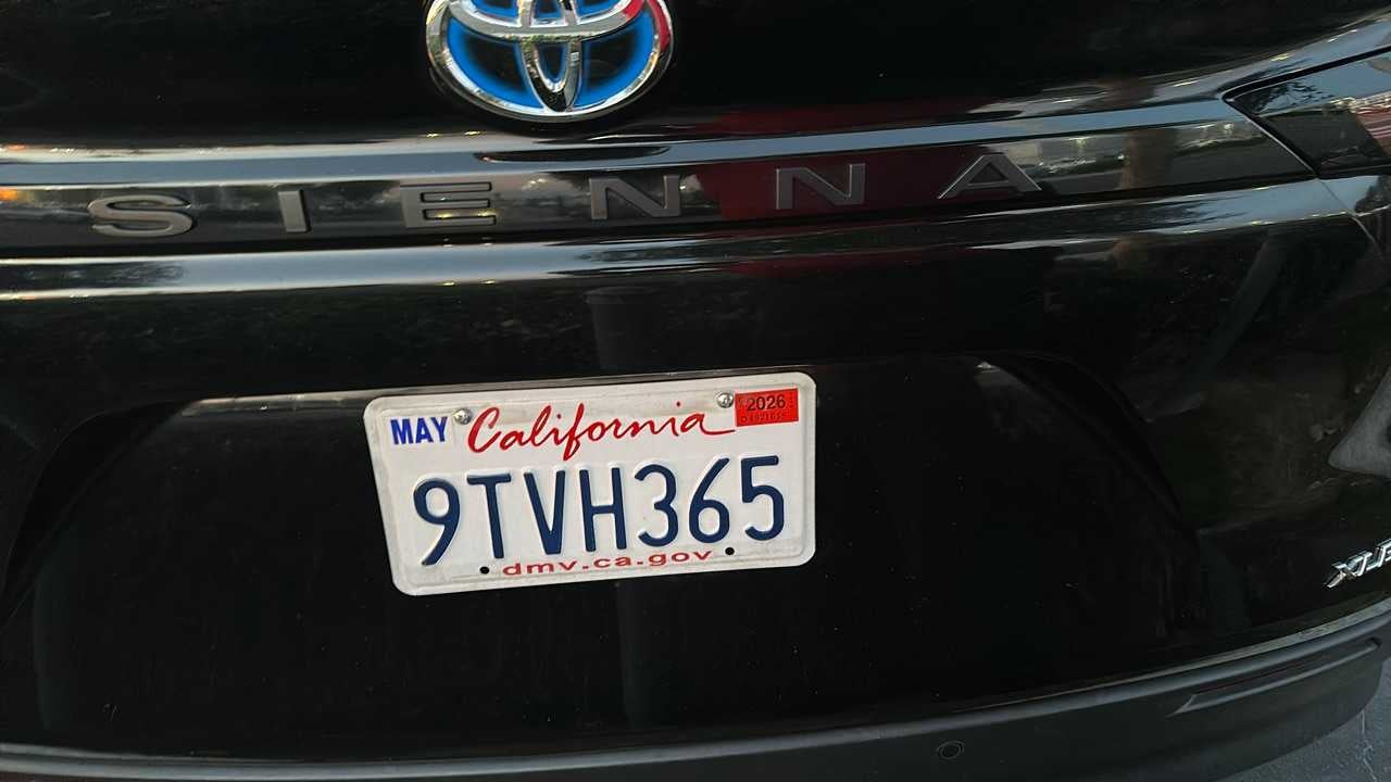 2025 Toyota Sienna XLE