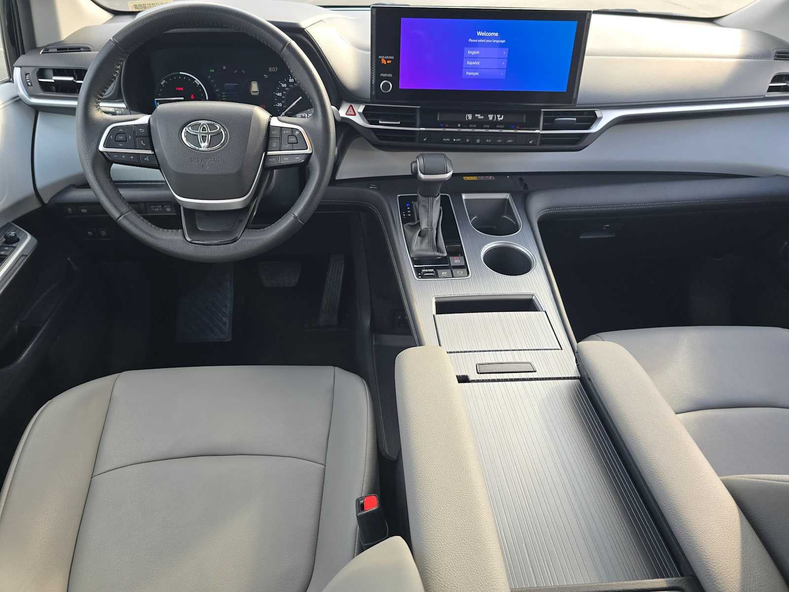2025 Toyota Sienna XLE