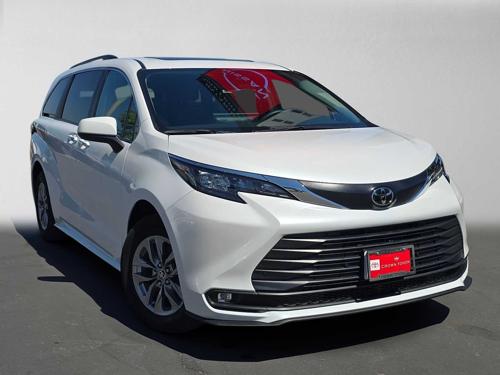 2026 Toyota Sienna XLE