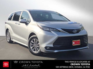 2025 Toyota Sienna XLE