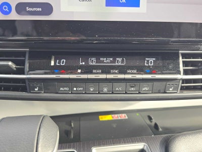 2025 Toyota Sienna XLE