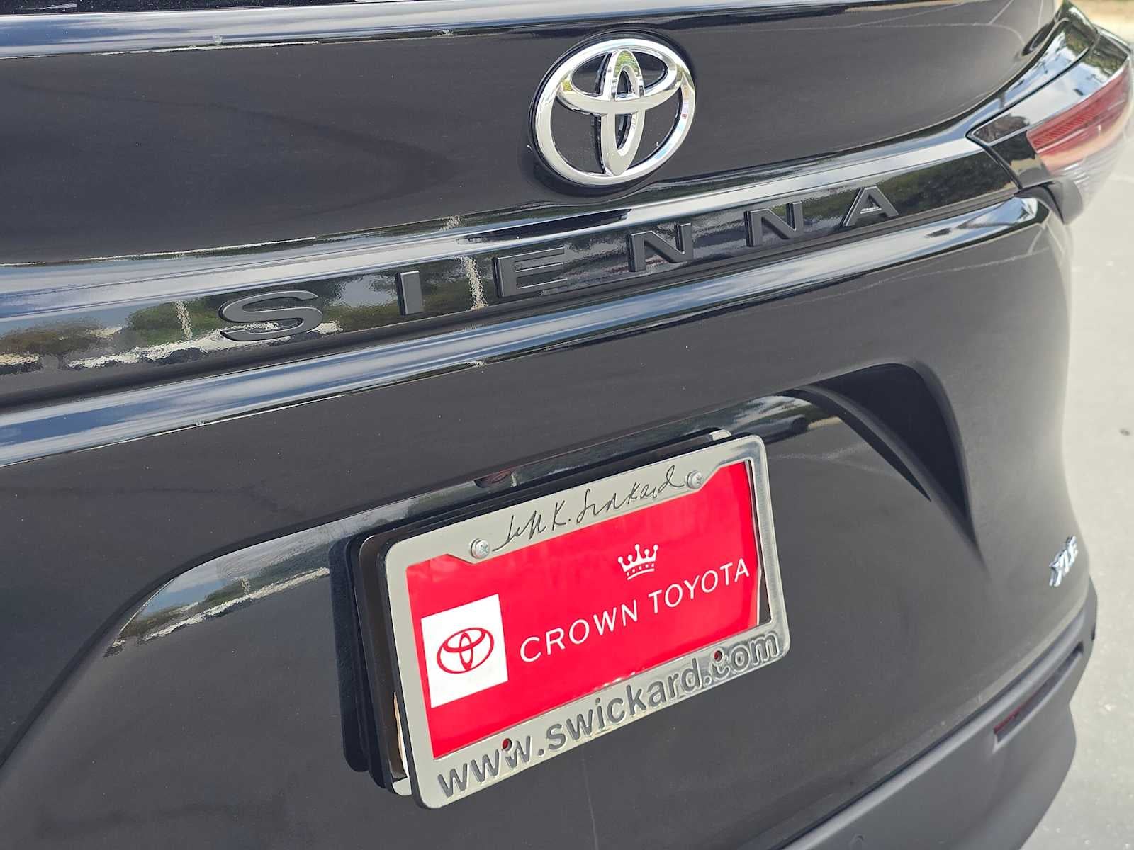 2026 Toyota Sienna XLE