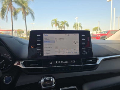 2023 Toyota Sienna XLE