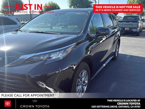 2026 Toyota Sienna XLE
