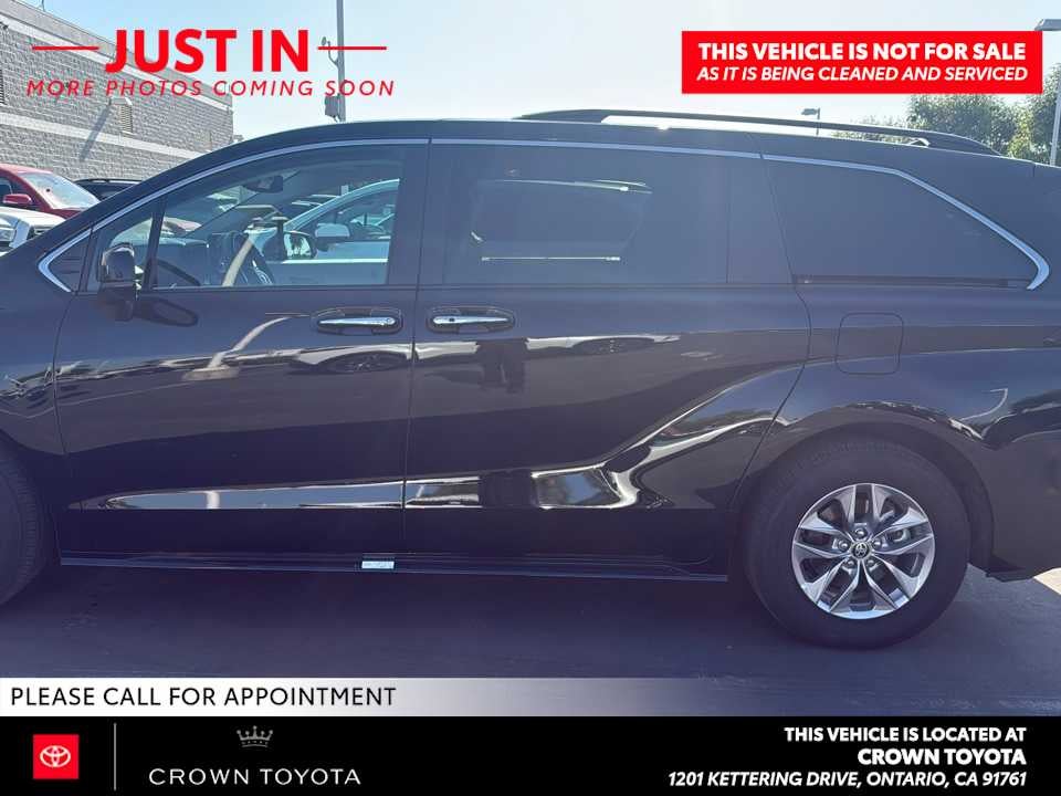 2026 Toyota Sienna XLE