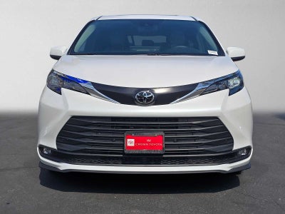 2026 Toyota Sienna XLE
