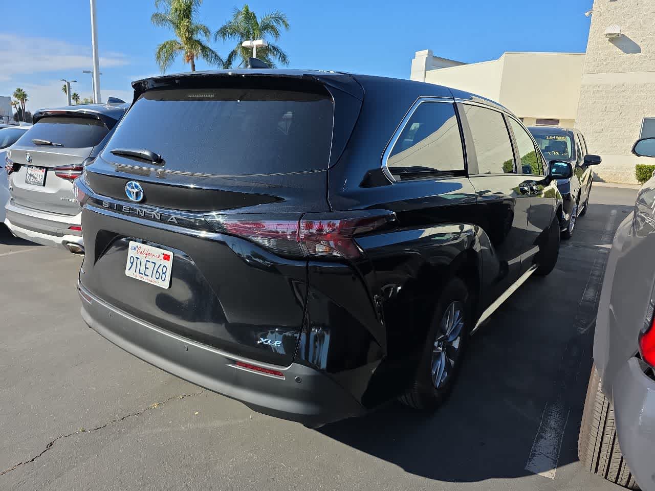 2025 Toyota Sienna XLE