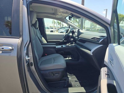 2026 Toyota Sienna XLE