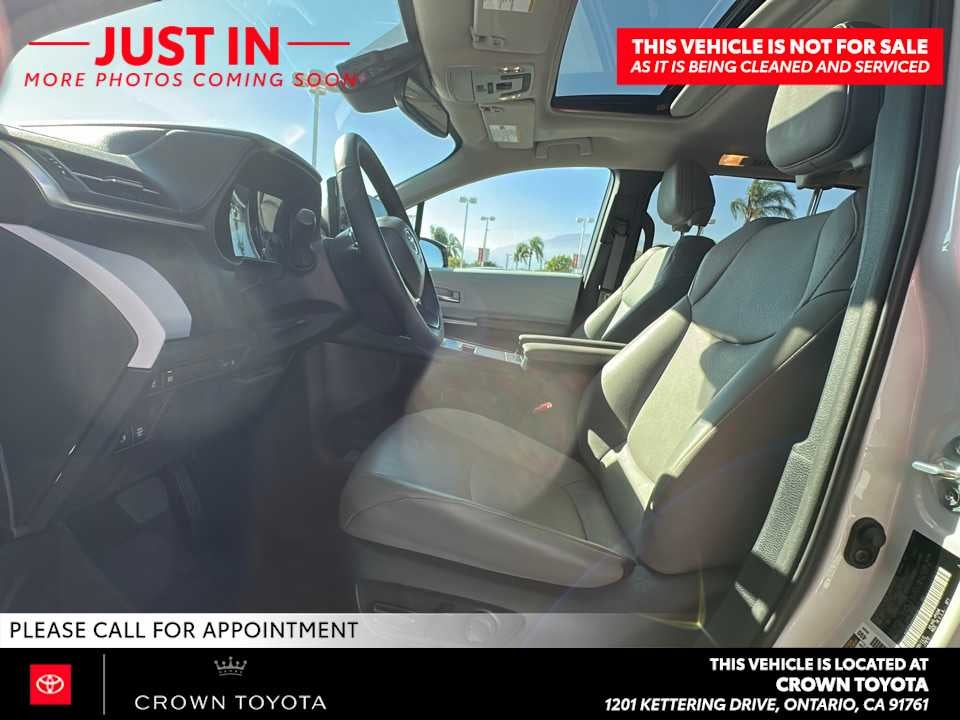 2025 Toyota Sienna XLE