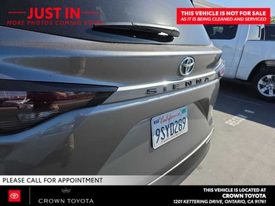 2026 Toyota Sienna XLE