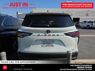 2026 Toyota Sienna XLE