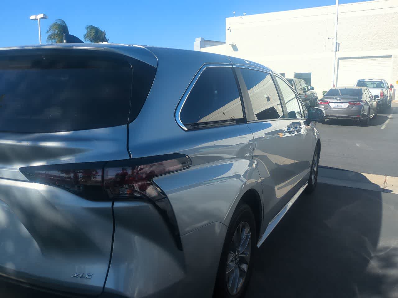 2025 Toyota Sienna XLE