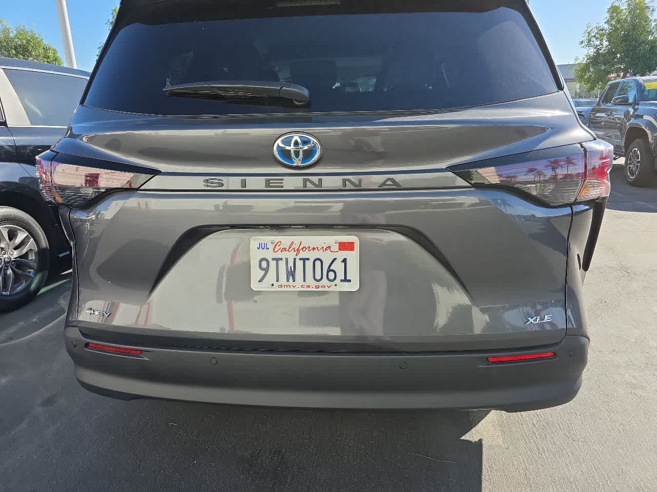 2025 Toyota Sienna XLE