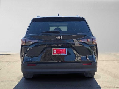 2026 Toyota Sienna XLE