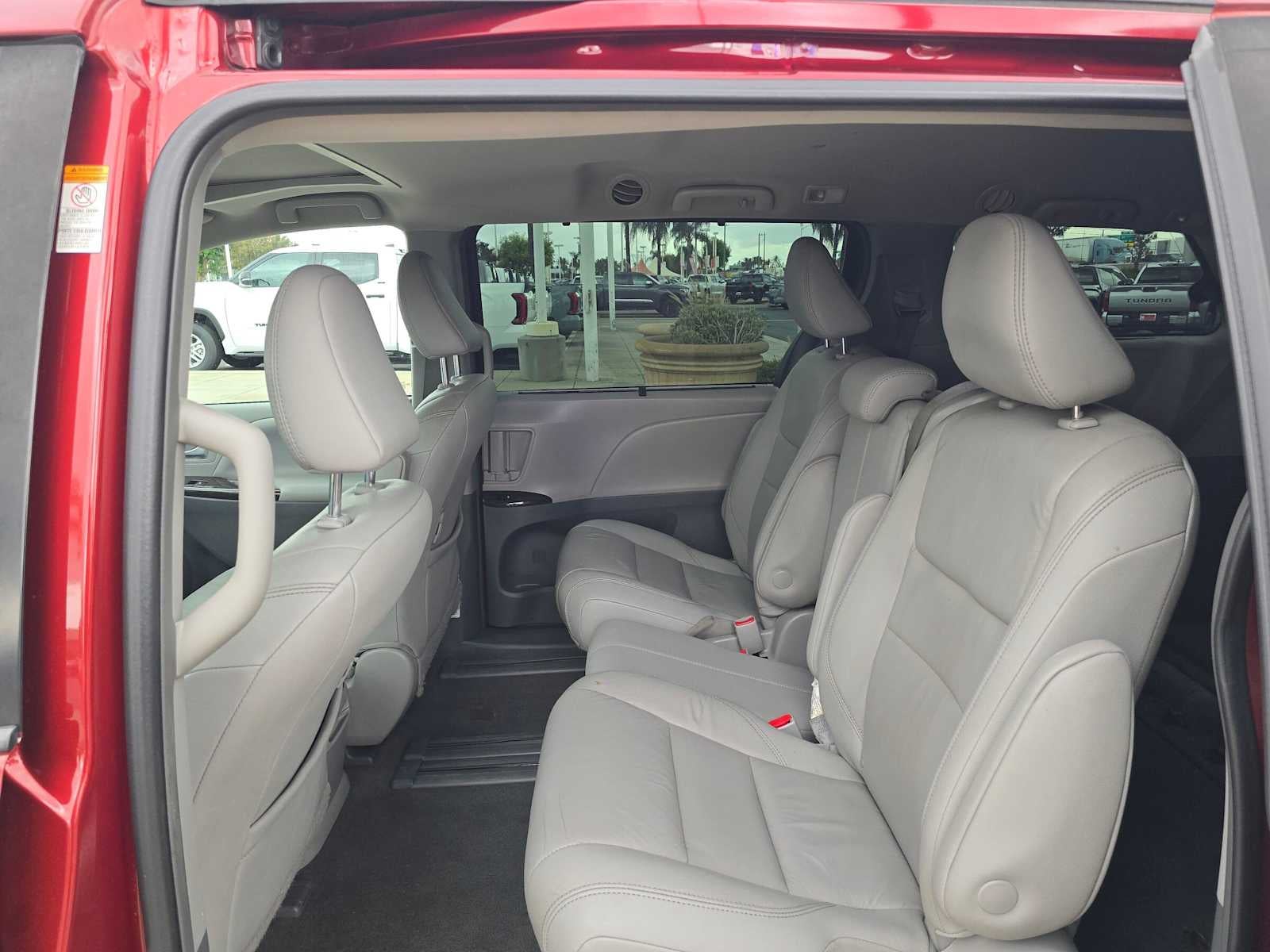 2019 Toyota Sienna XLE