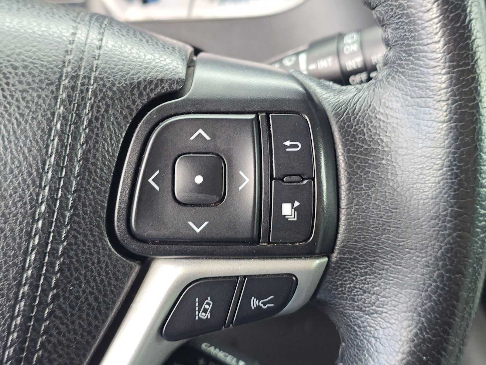 2019 Toyota Sienna XLE