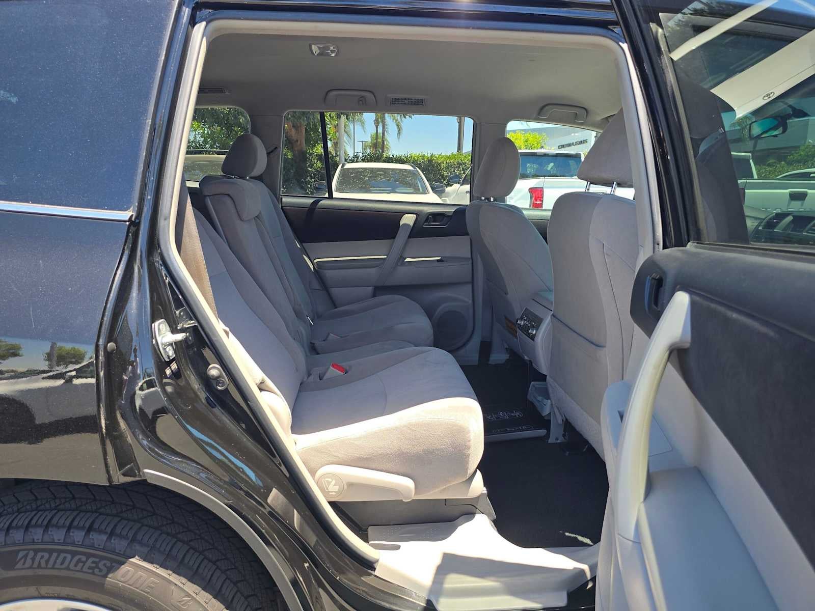 2012 Toyota Highlander Base