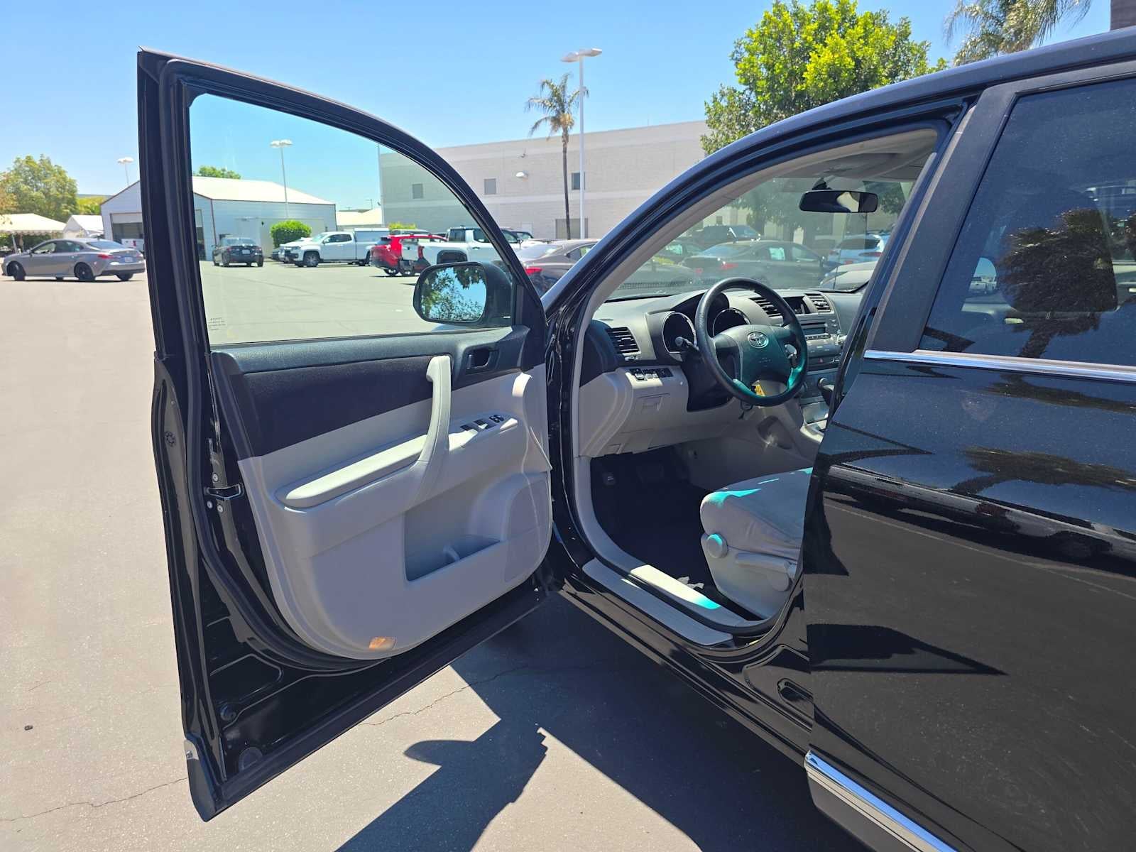 2012 Toyota Highlander Base