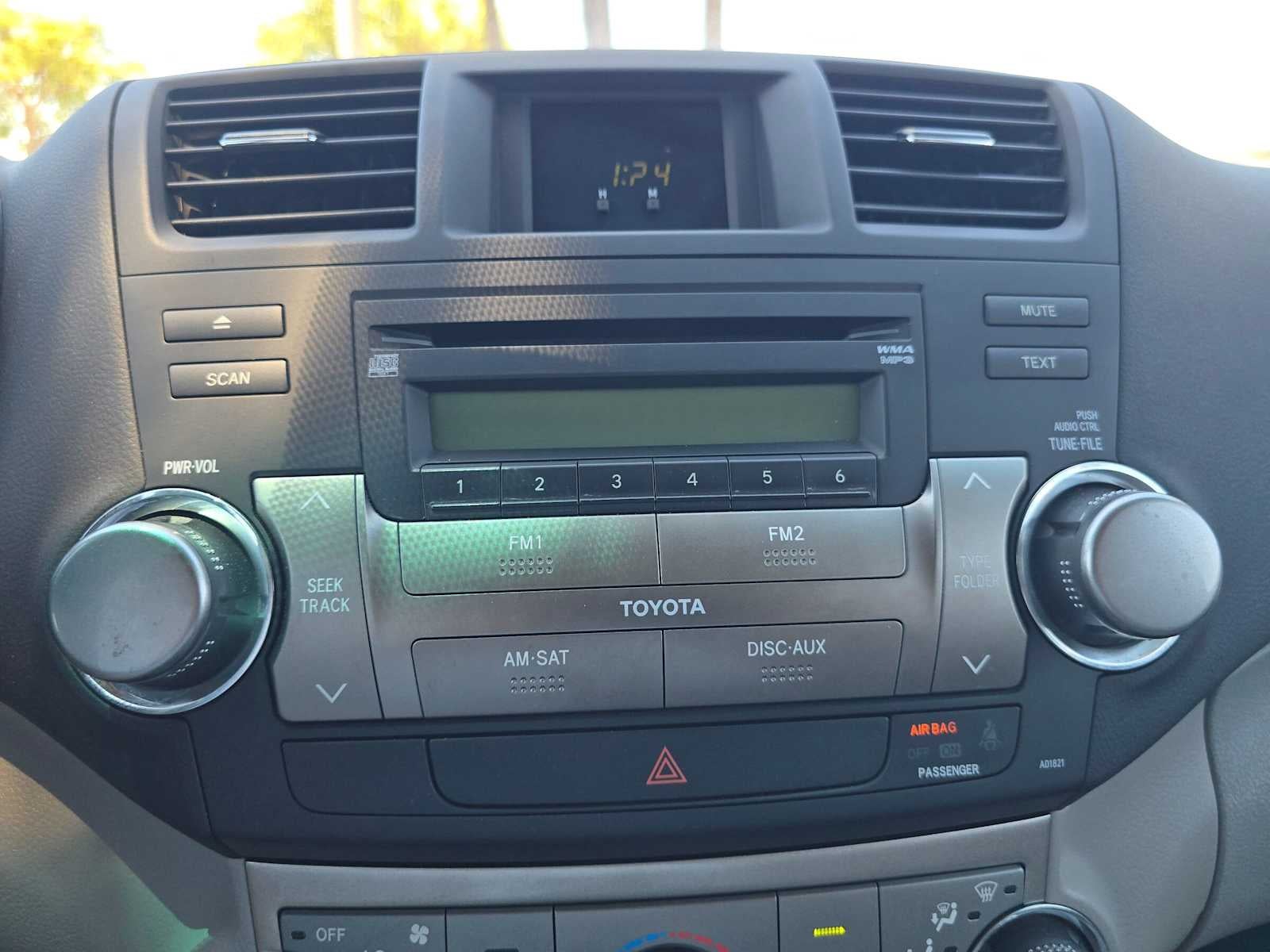 2012 Toyota Highlander Base