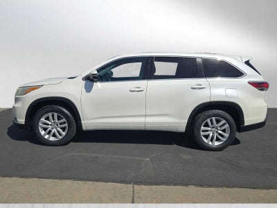2015 Toyota Highlander LE