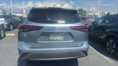 2021 Toyota Highlander LE