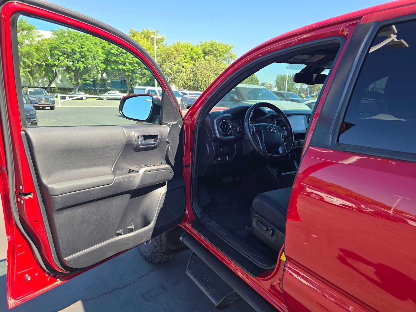 2020 Toyota Tacoma TRD Sport