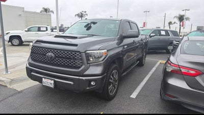 2018 Toyota Tundra SR5