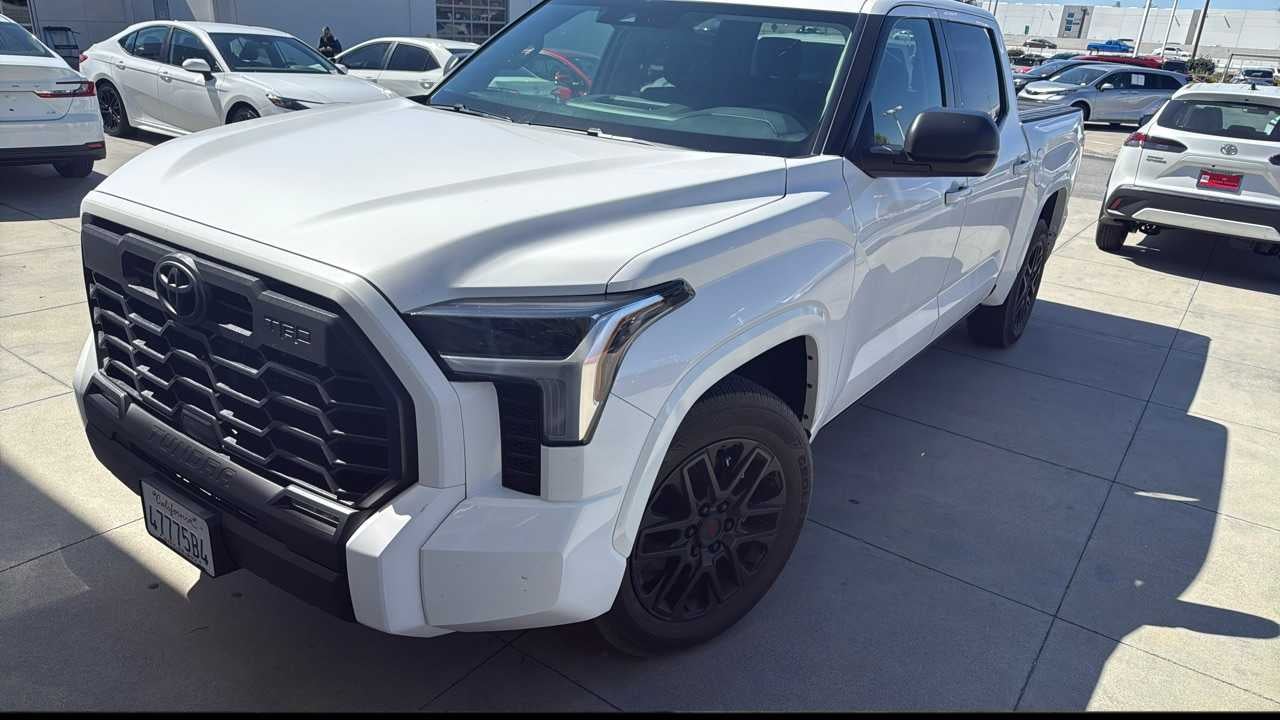 2024 Toyota Tundra SR5