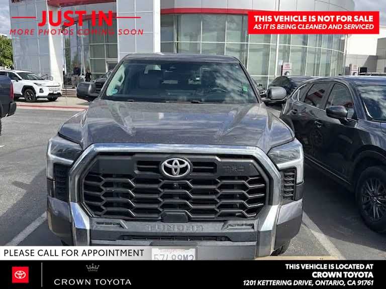 2022 Toyota Tundra SR5
