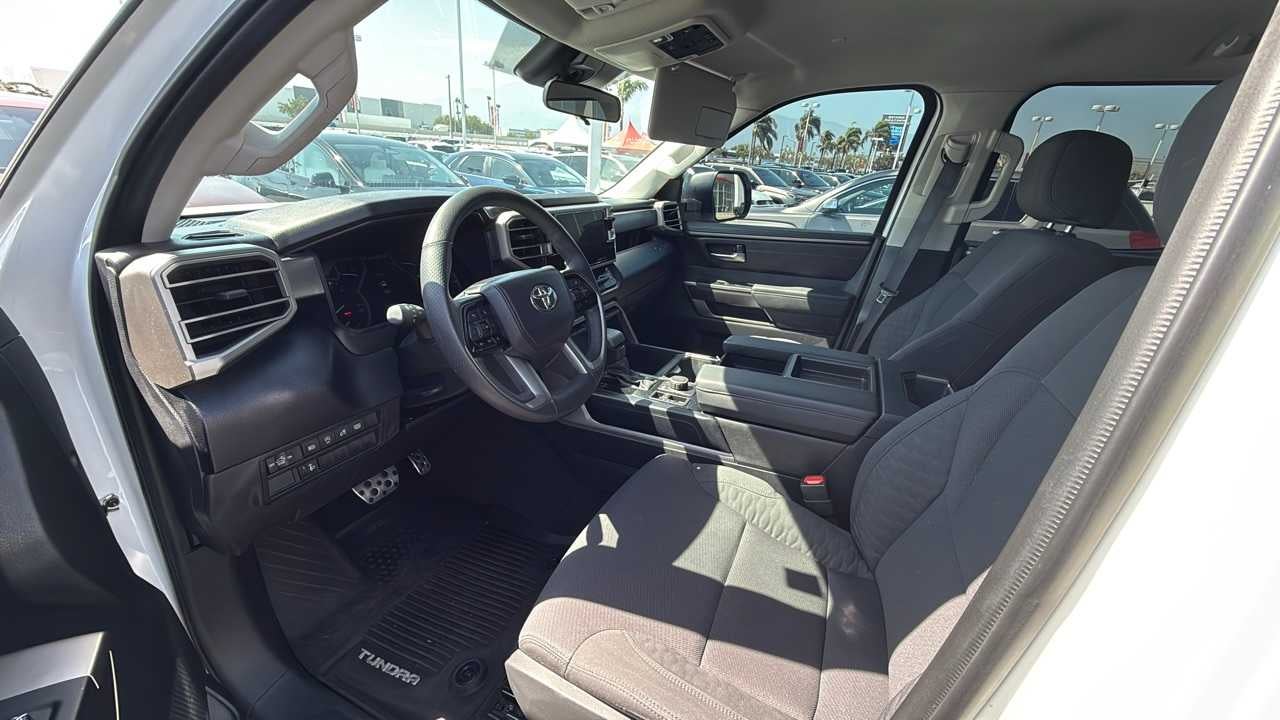 2023 Toyota Tundra SR5