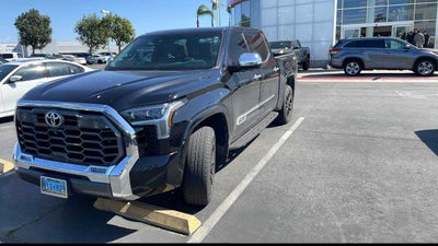 2023 Toyota Tundra Base