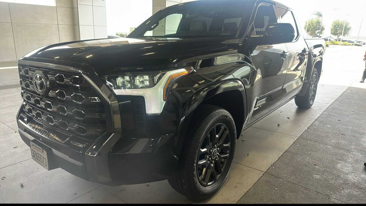 2023 Toyota Tundra Platinum
