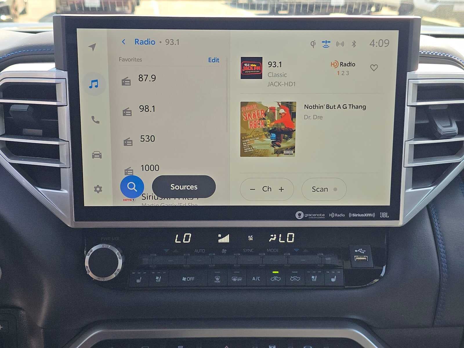 2023 Toyota Tundra Platinum