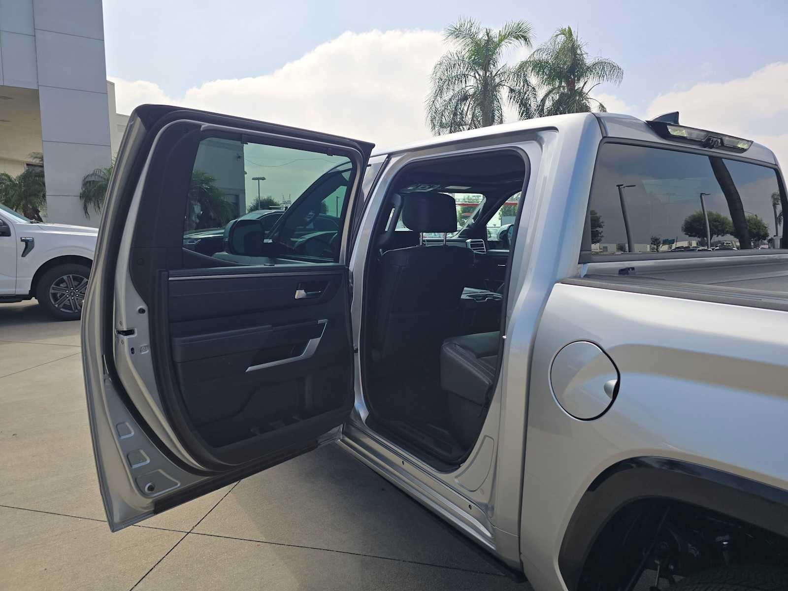 2022 Toyota Tundra Platinum