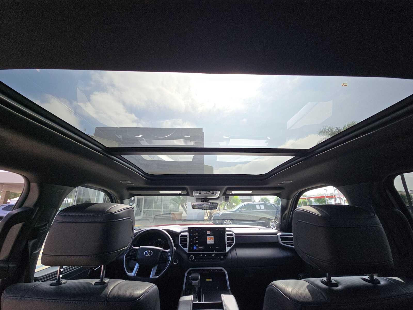 2022 Toyota Tundra Platinum