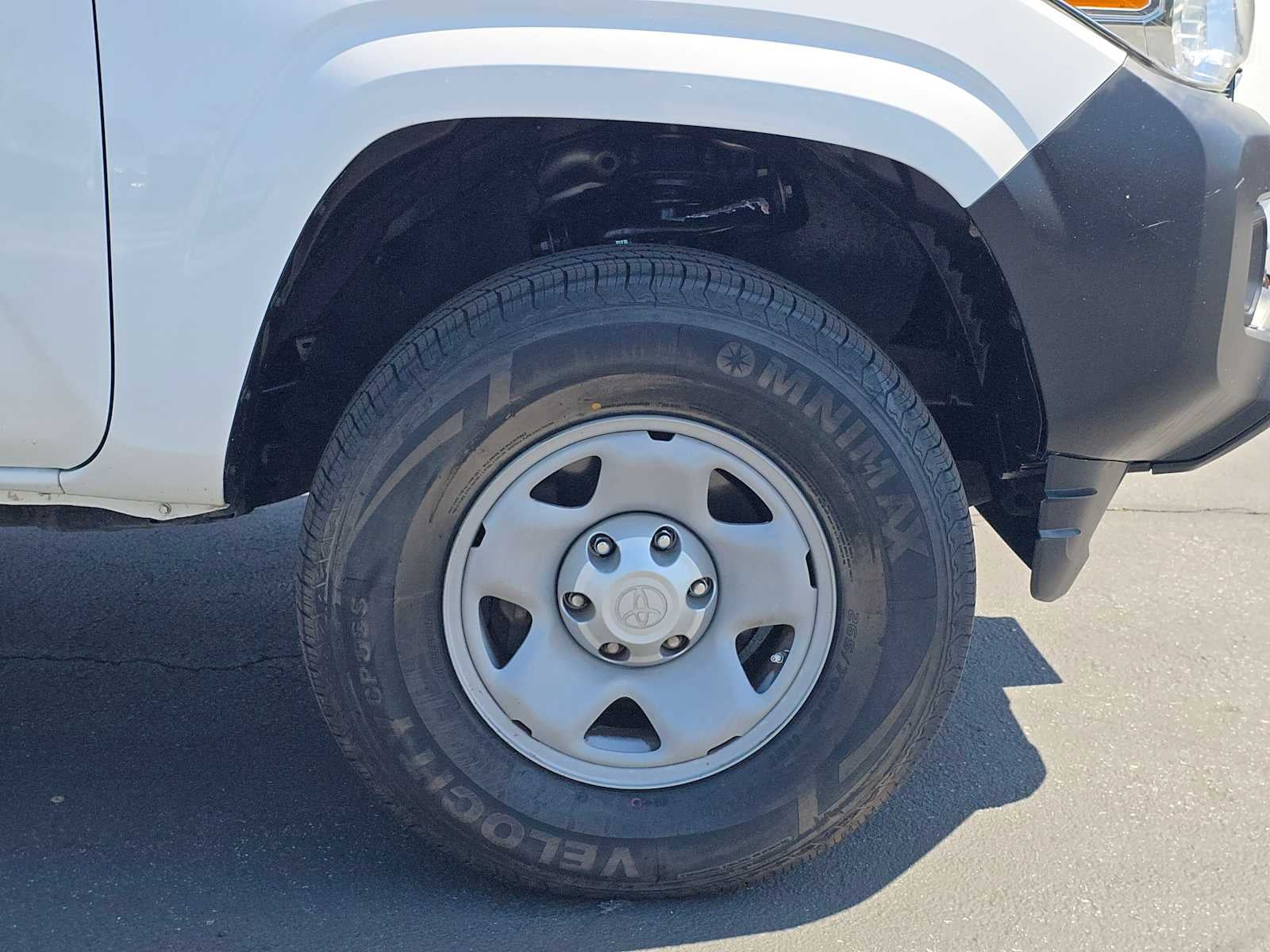 2016 Toyota Tacoma SR