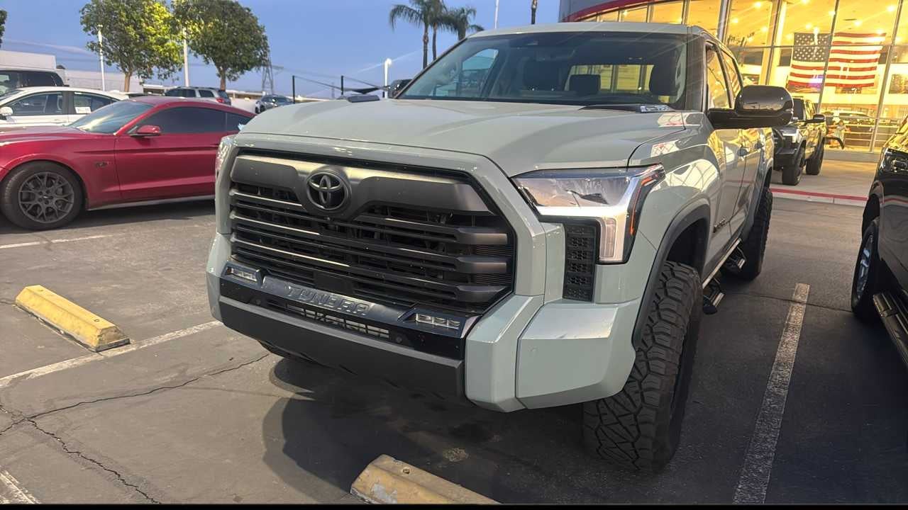 2024 Toyota Tundra Limited Hybrid