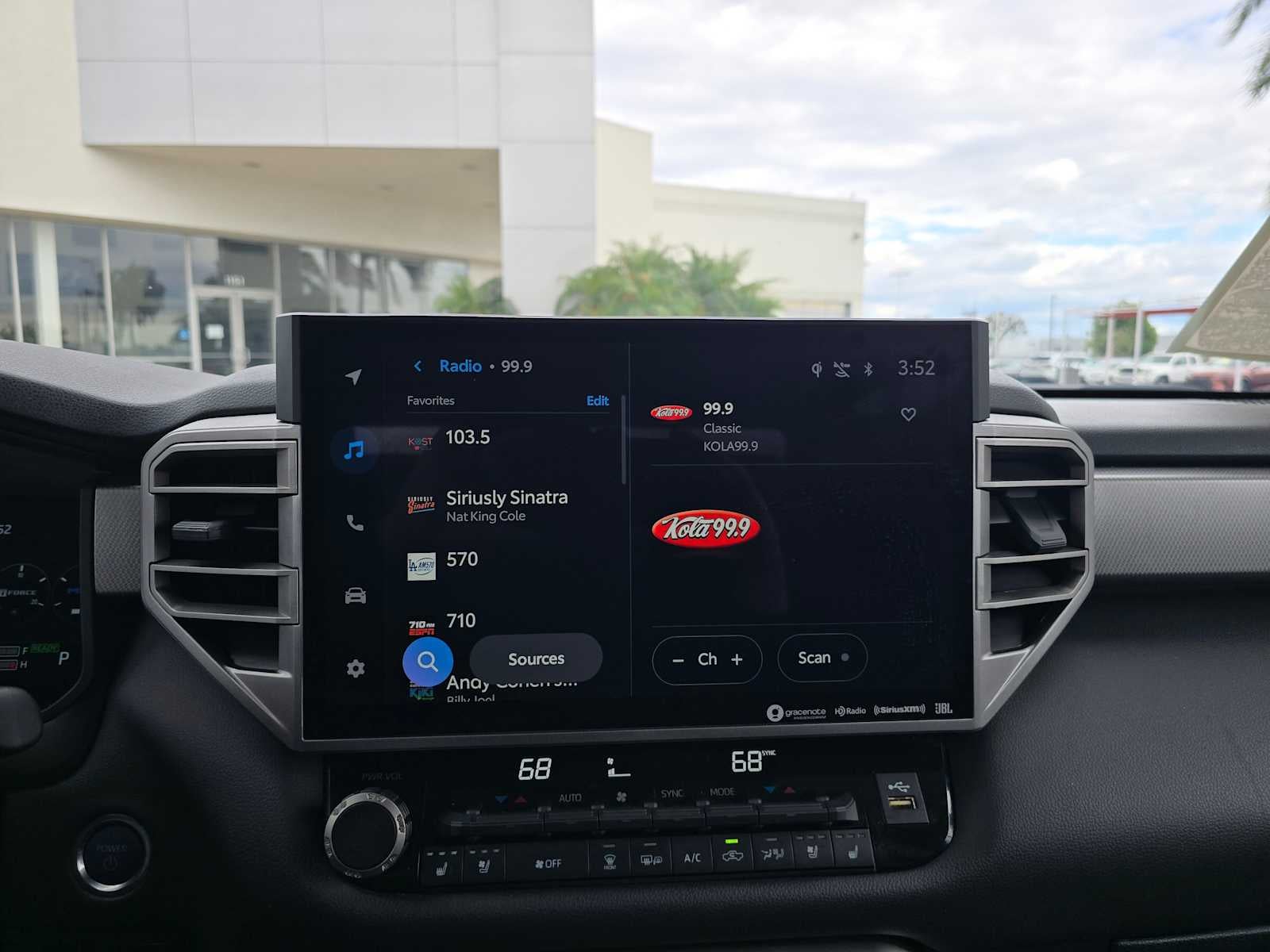 2024 Toyota Tundra Limited Hybrid