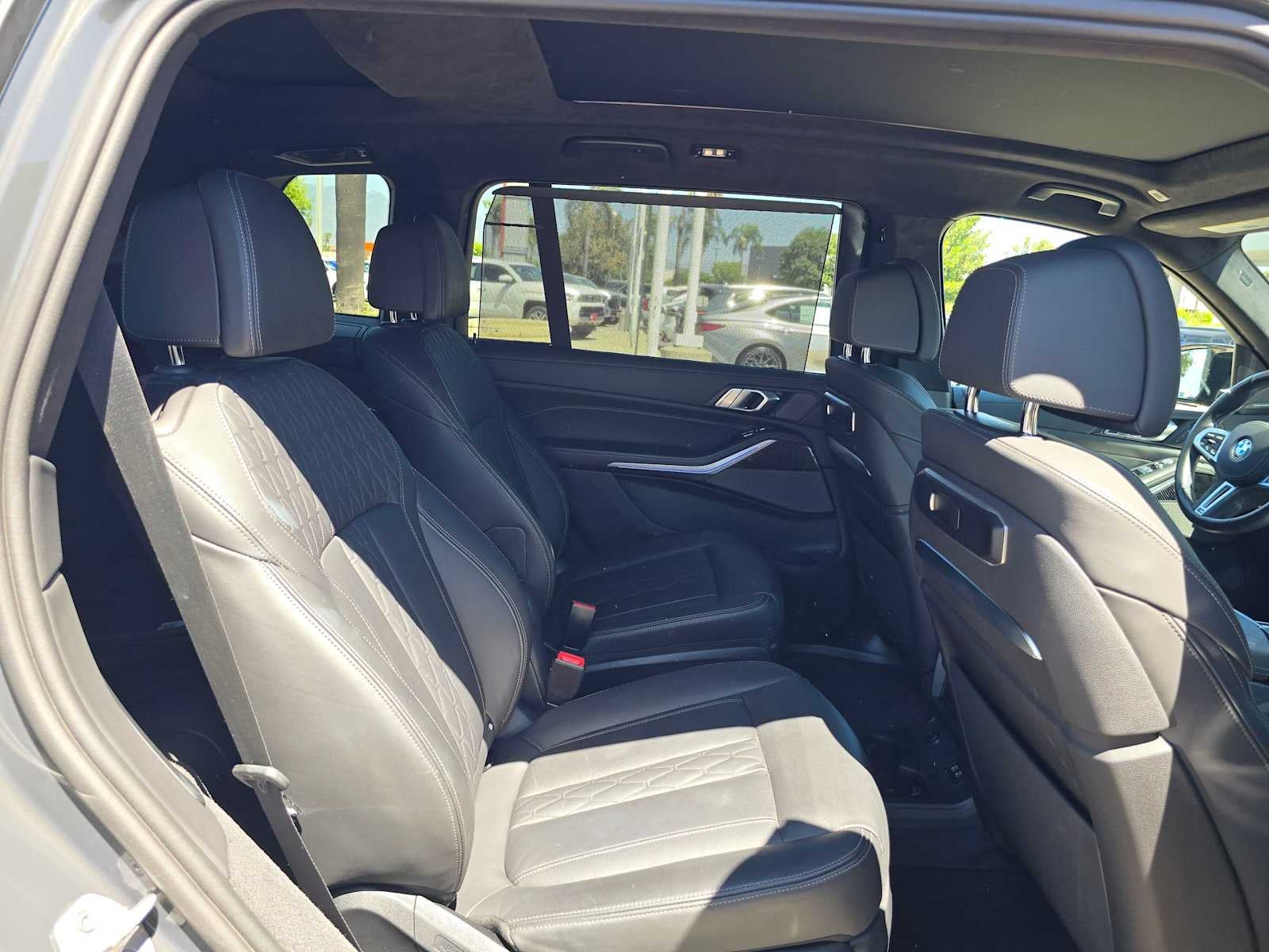 2024 BMW X7 M60i M60i