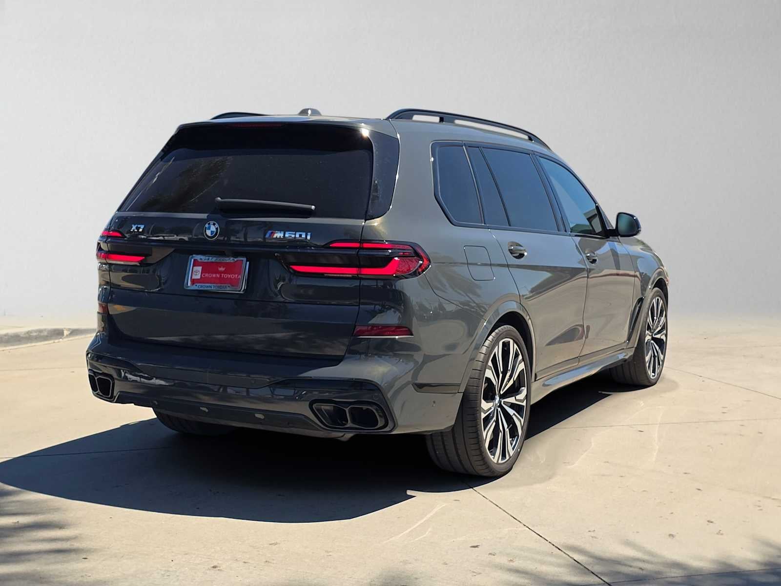 2024 BMW X7 M60i M60i