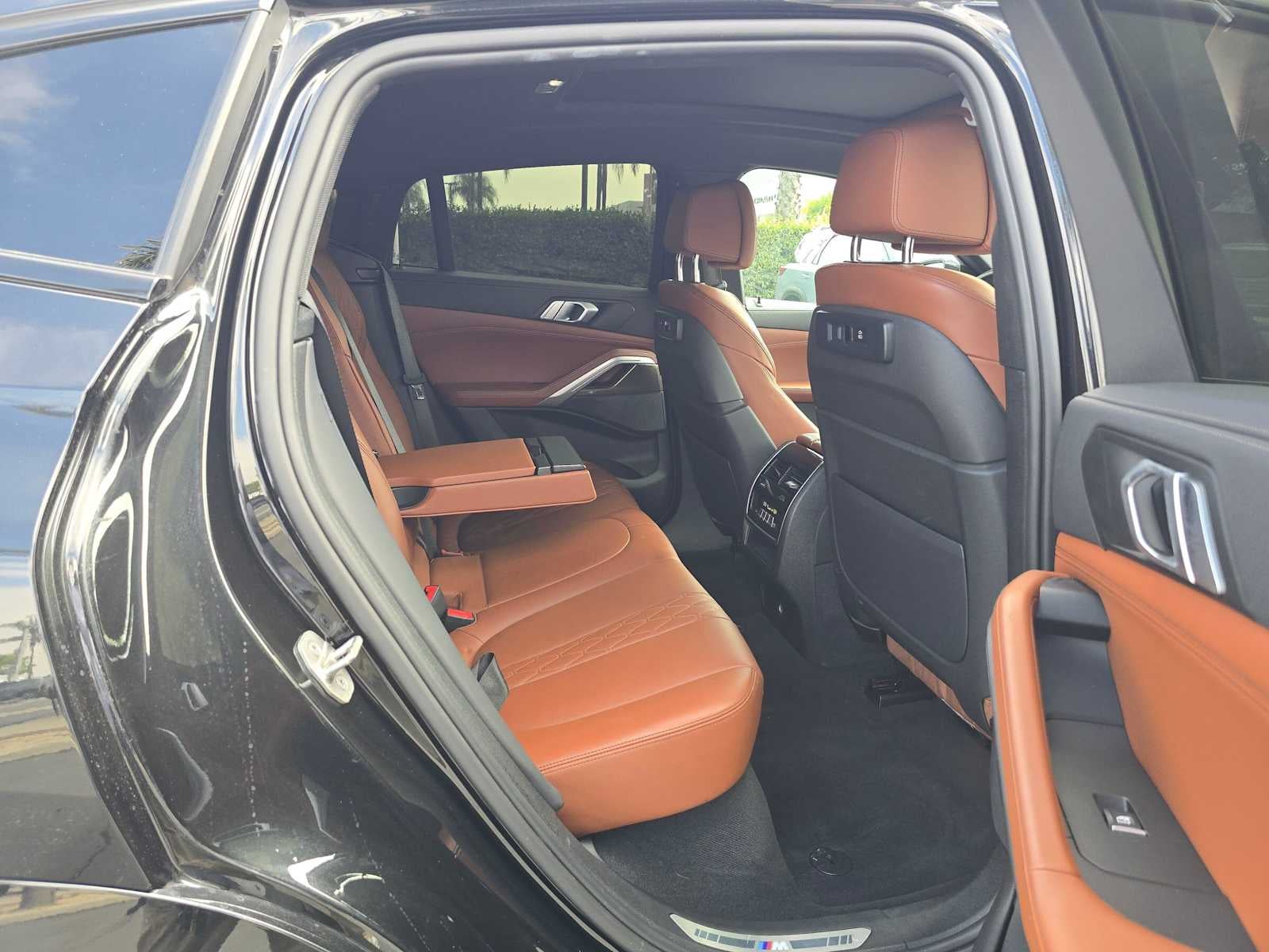 2022 BMW X6 xDrive40i xDrive40i