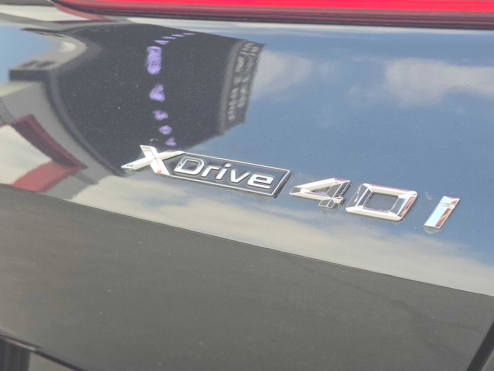 2022 BMW X6 xDrive40i xDrive40i