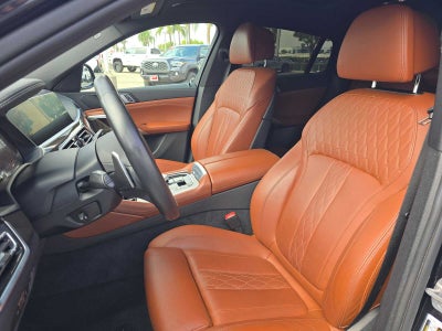 2022 BMW X6 xDrive40i xDrive40i