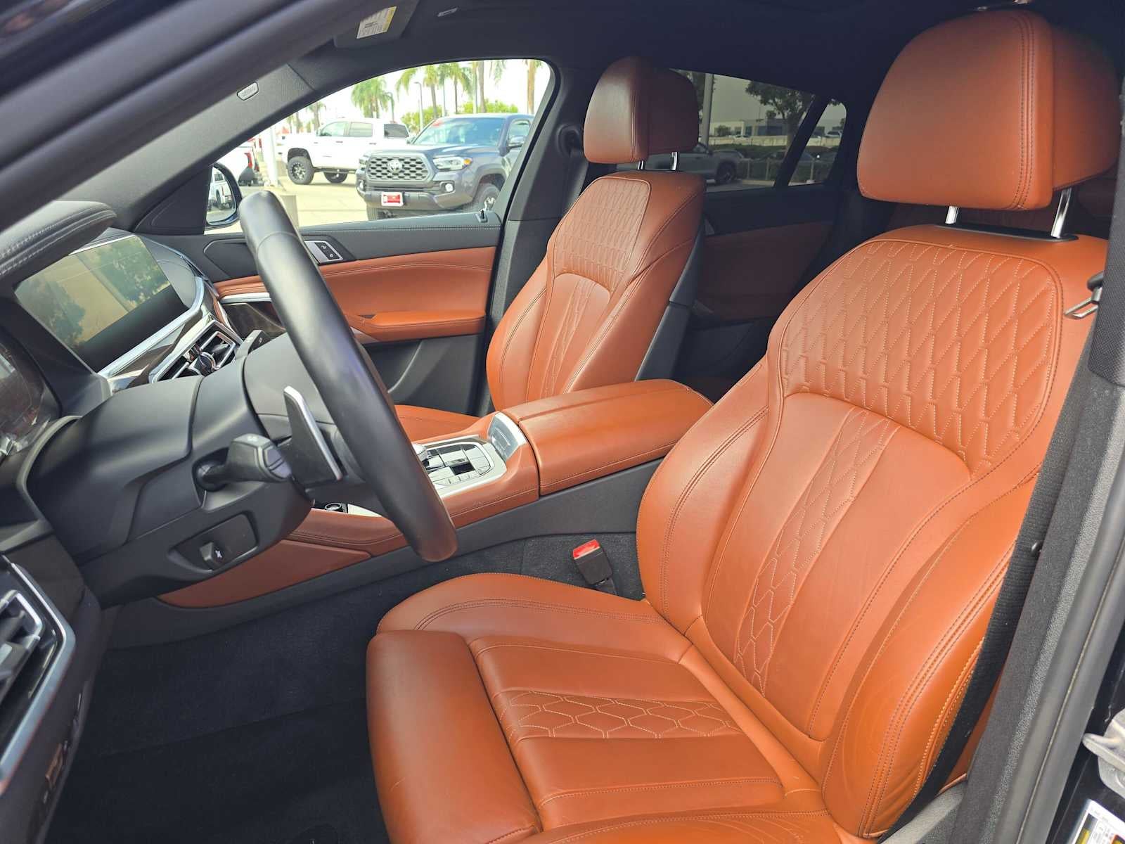 2022 BMW X6 xDrive40i xDrive40i