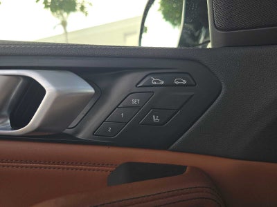2022 BMW X6 xDrive40i xDrive40i