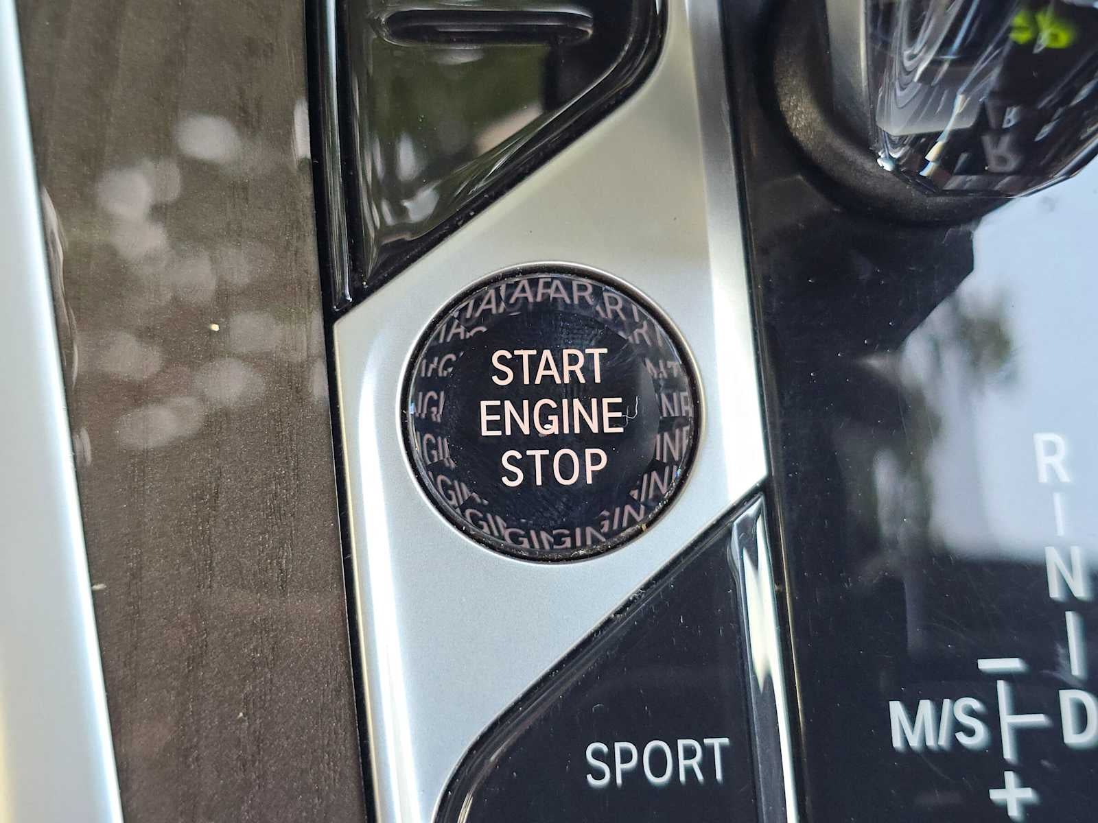 2022 BMW X6 xDrive40i xDrive40i