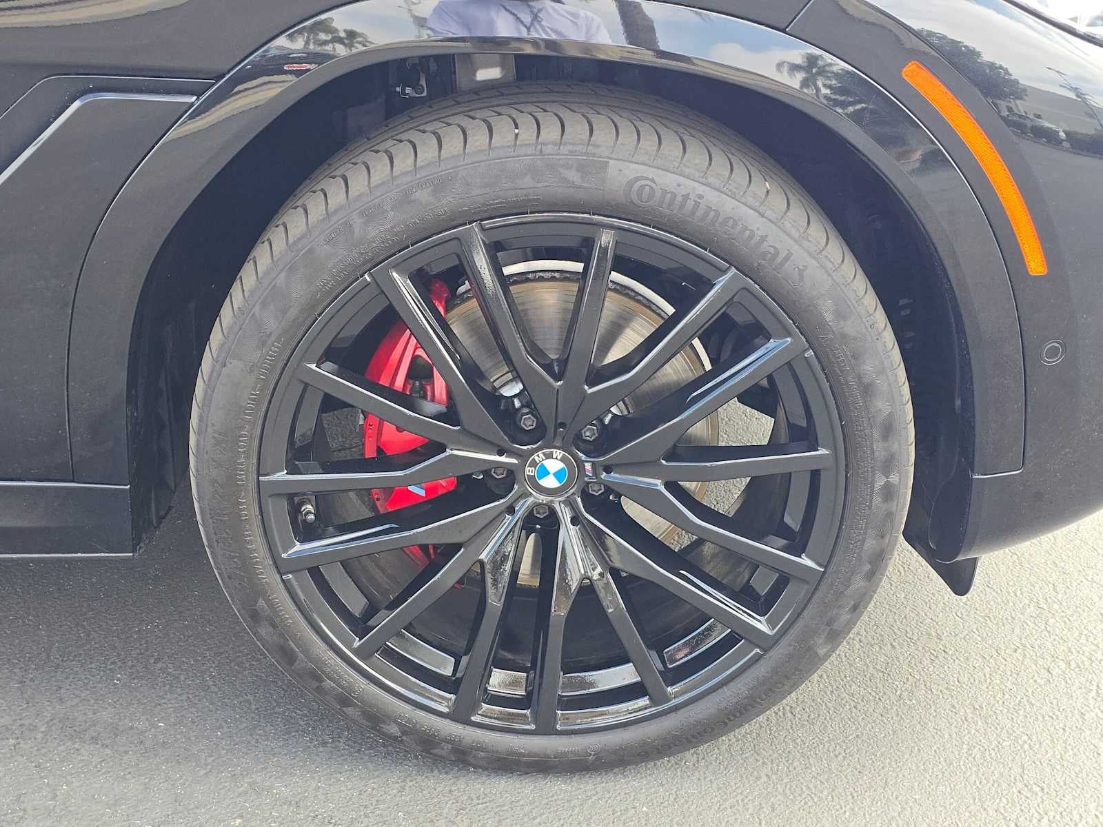 2022 BMW X6 xDrive40i xDrive40i